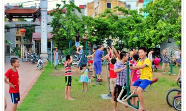 Sân chơi Đình Trường Lâm (P. Việt Hưng, Q.Long Biên)